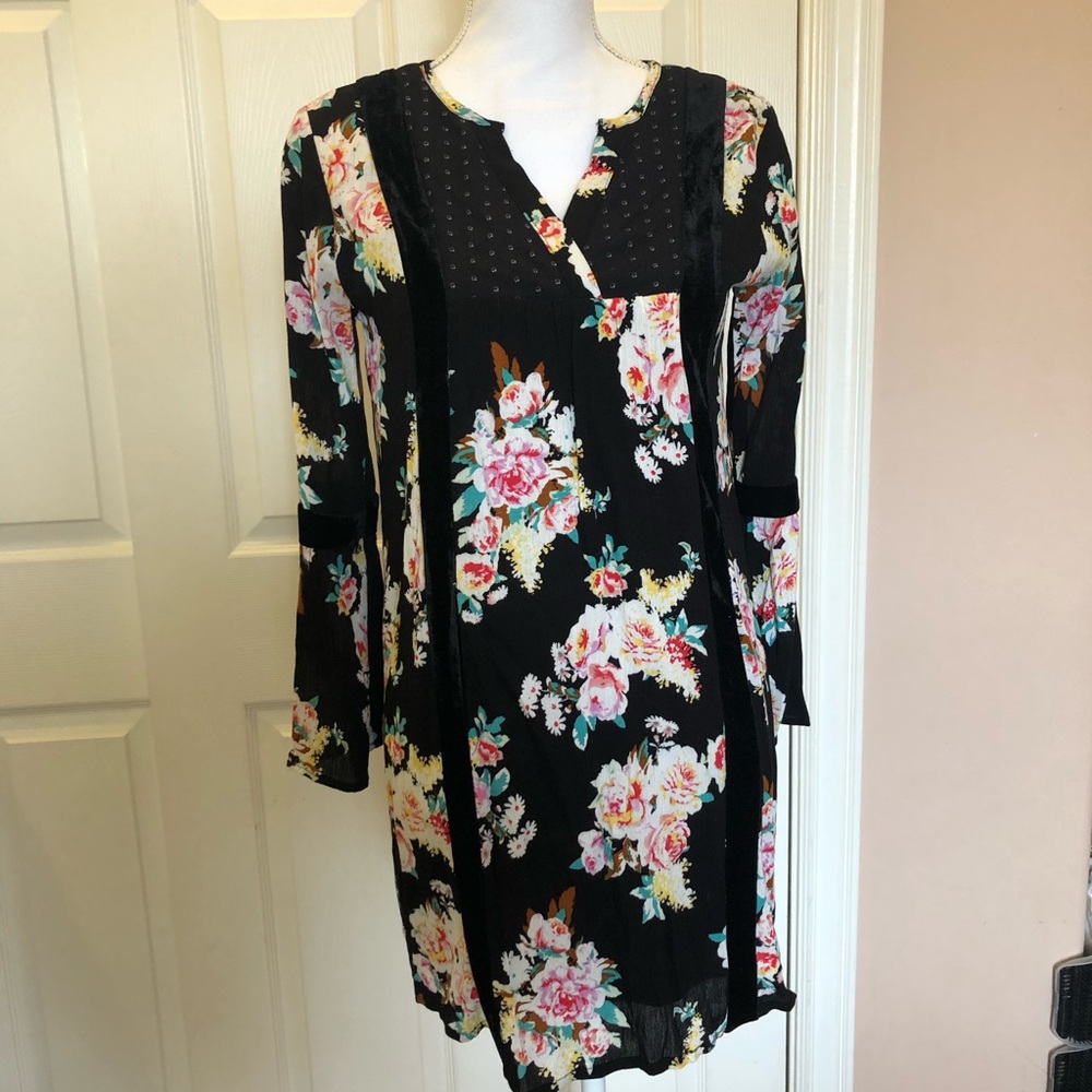 Love, Fire long sleeve floral dress